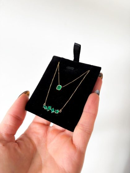 cadena elaborada en oro 18k con esmeraladas colombianas