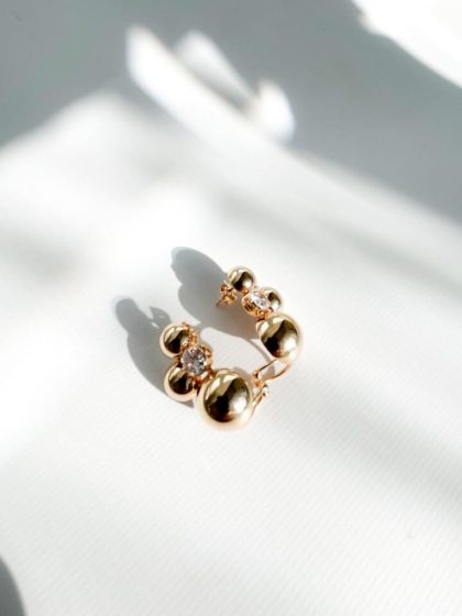 Ear- cuff media noche