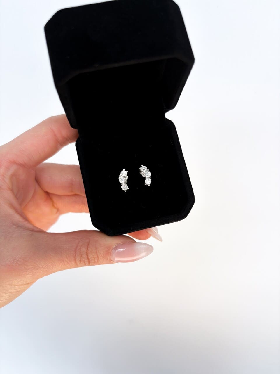 Topos Trio Halo en Plata de Ley 925 con Moissanita